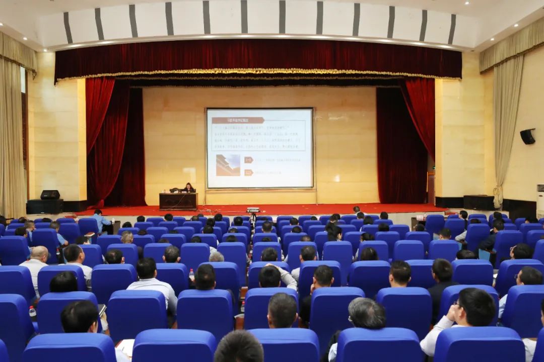 ���ֺ����������Ͼ��е�����������ר�⵳�� �԰������԰�˵��.jpg