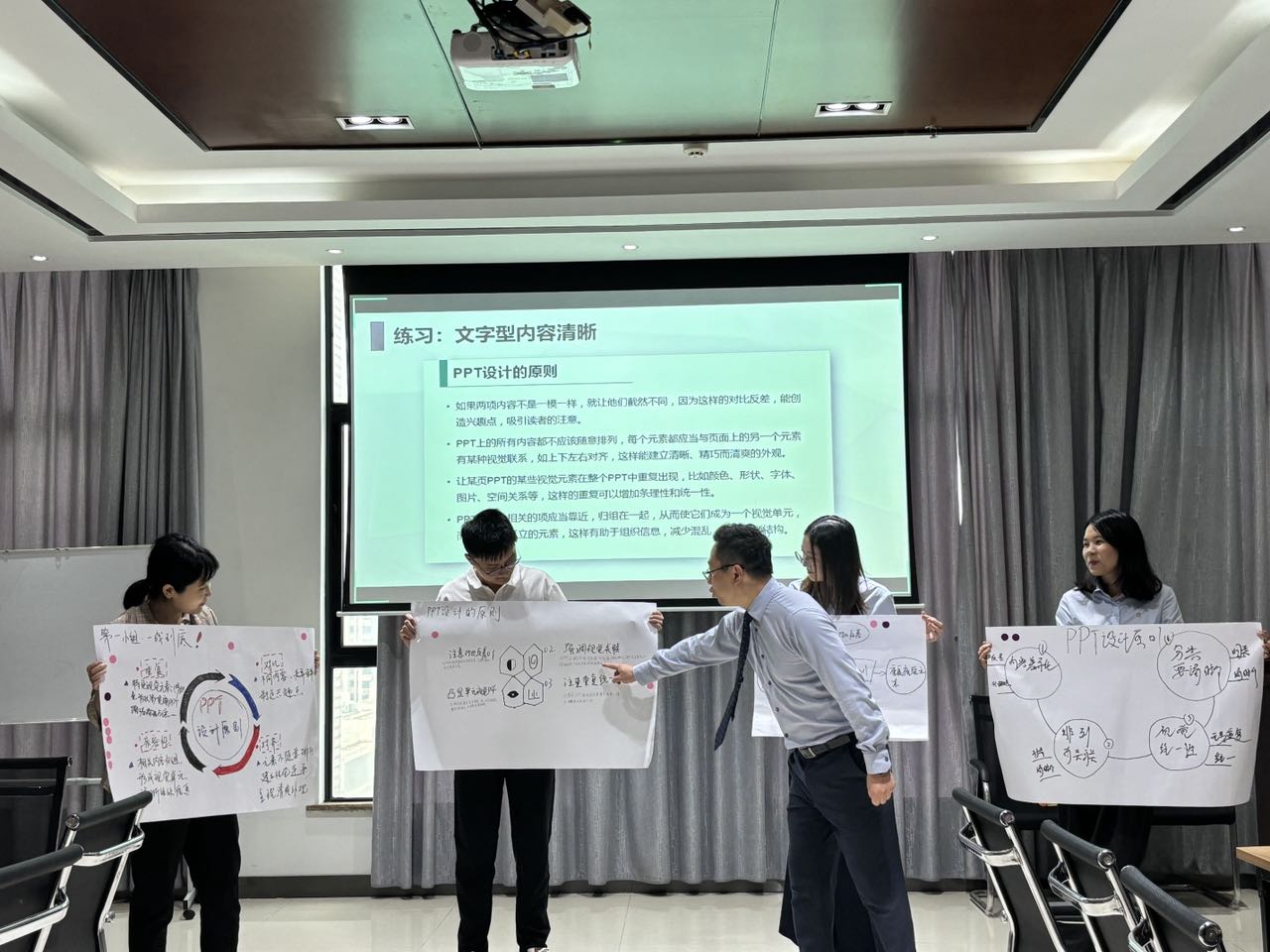 �۽���������ح��˹�ؾ��С�С��˽�ҹ��ڱ�������������ר����ѵ